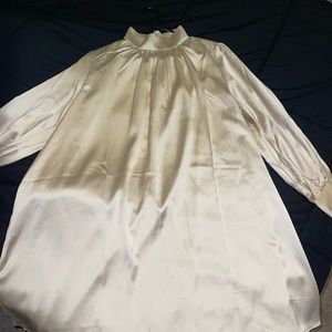 Champagne/gold dress. Originally brought from H&M a year ago. Classy/elegant